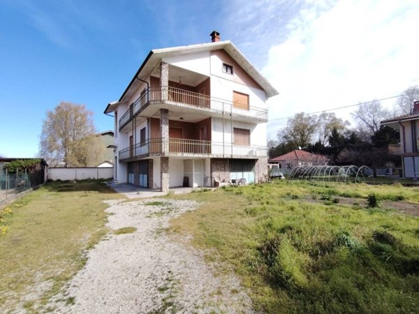 casa indipendente in vendita a Savigliano