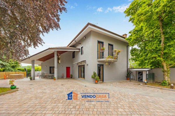casa indipendente in vendita a Savigliano