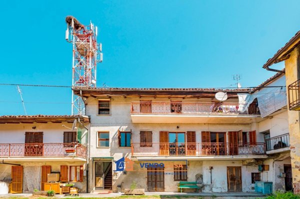 appartamento in vendita a Savigliano in zona Levaldigi