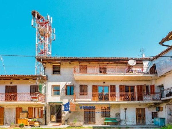 appartamento in vendita a Savigliano in zona Levaldigi