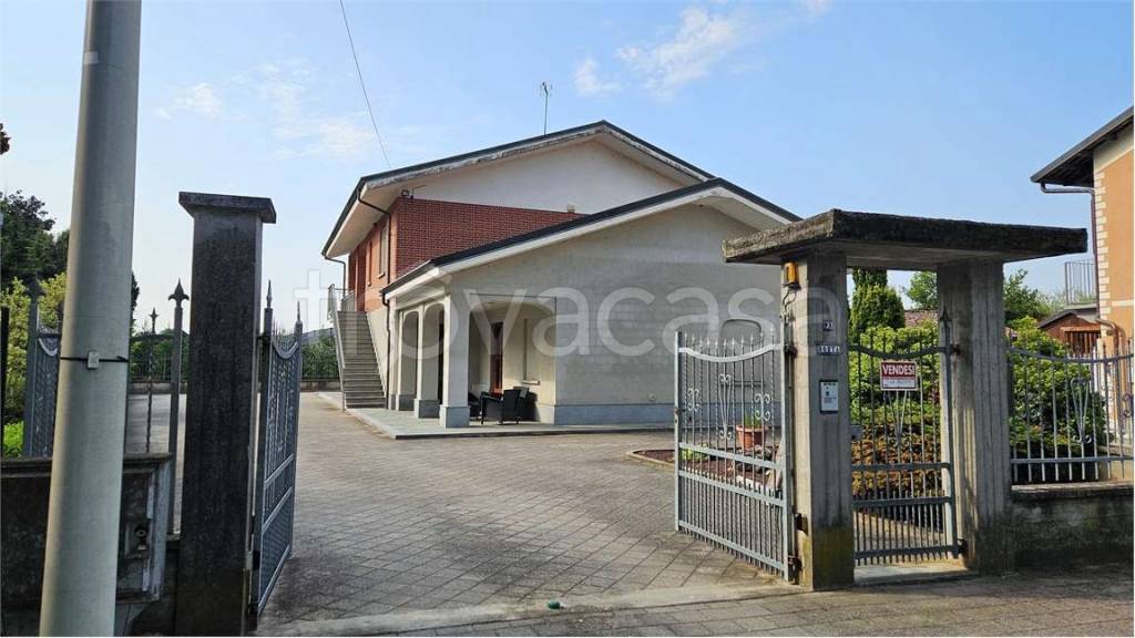 casa indipendente in vendita a Savigliano in zona Cavallotta