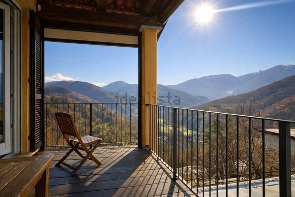casa indipendente in vendita a Scagnello