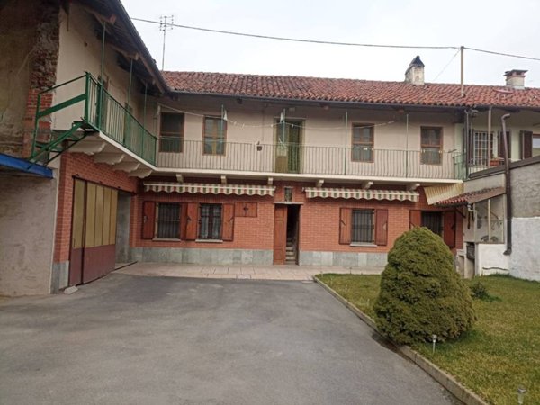 casa indipendente in vendita a Scarnafigi