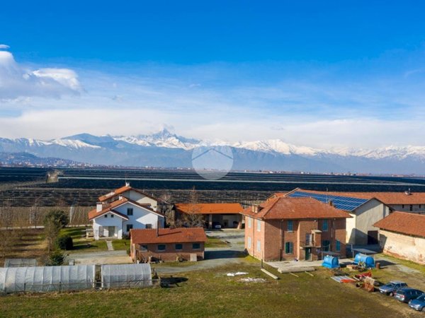 casa indipendente in vendita a Scarnafigi