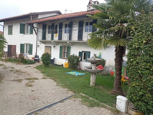casa indipendente in vendita a Scarnafigi