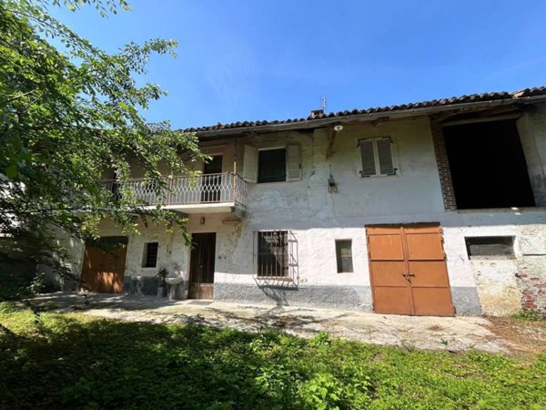 casale in vendita a Scarnafigi