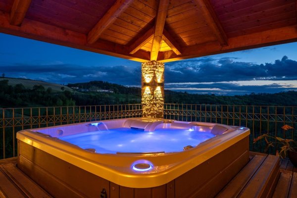 casa indipendente in vendita a Serravalle Langhe