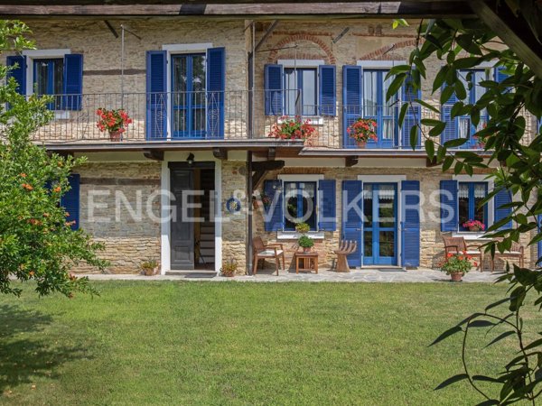 casa indipendente in vendita a Sinio