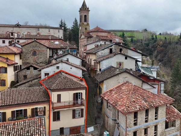 casa indipendente in vendita a Sinio