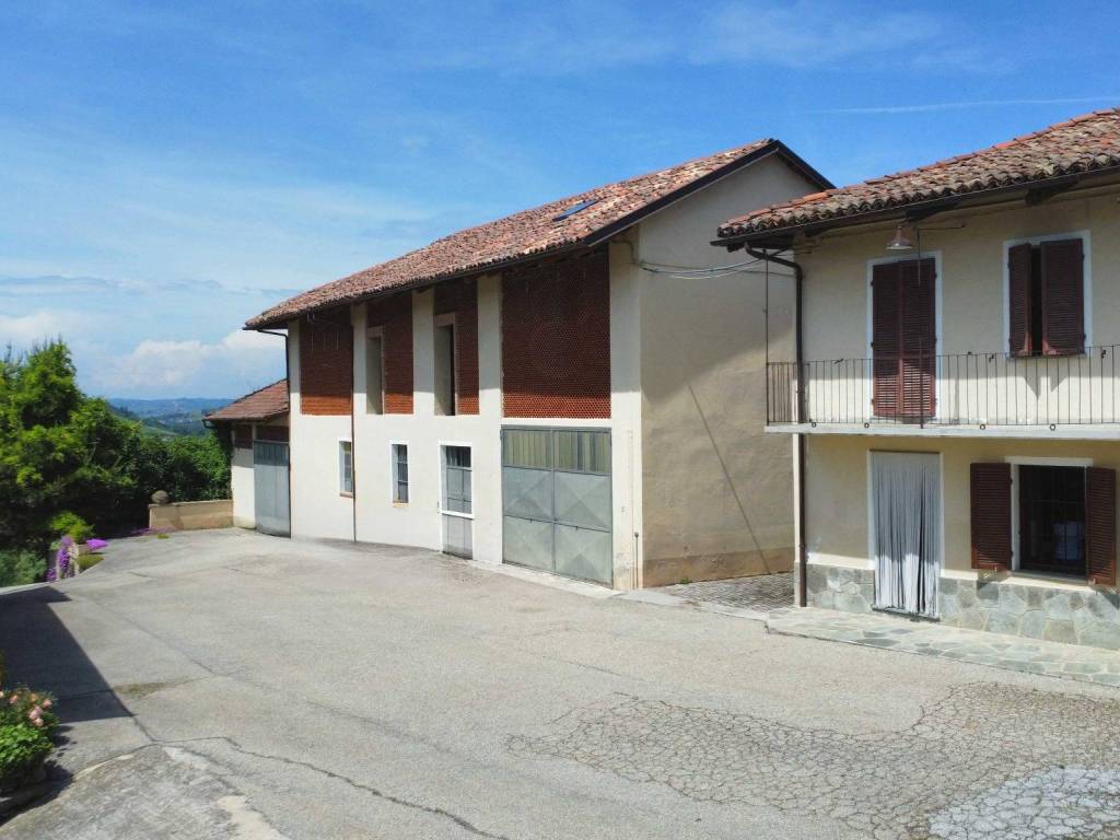 casa indipendente in vendita a Sinio