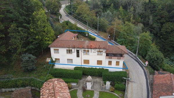 appartamento in vendita a Sinio