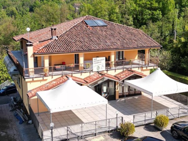 negozio in vendita a Sinio