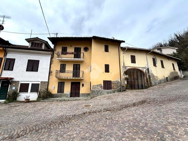 casa semindipendente in vendita a Somano
