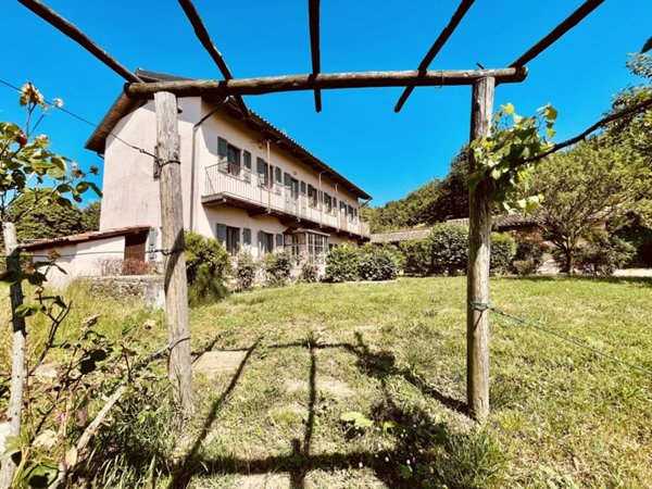 casa indipendente in vendita a Somano in zona Sant'Antonio