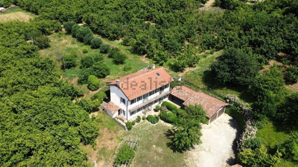 casale in vendita a Somano in zona Sant'Antonio