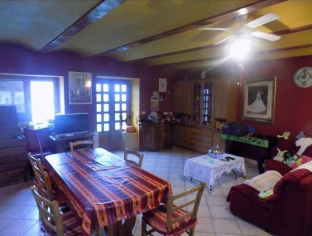casa indipendente in vendita a Sommariva del Bosco in zona Paolorio