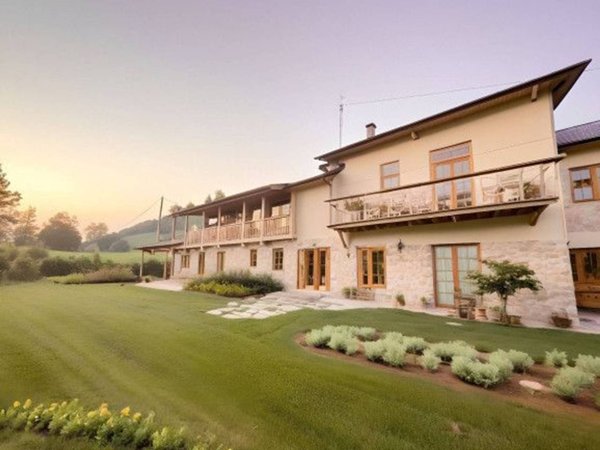 casale in vendita a Sommariva del Bosco in zona Agostinassi