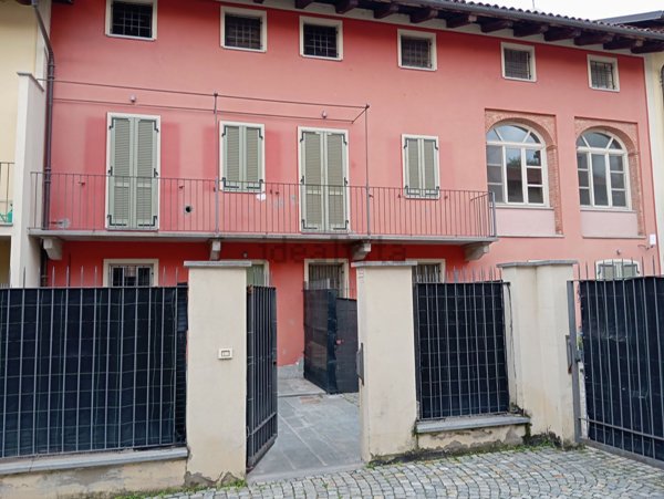 casa indipendente in vendita a Sommariva del Bosco