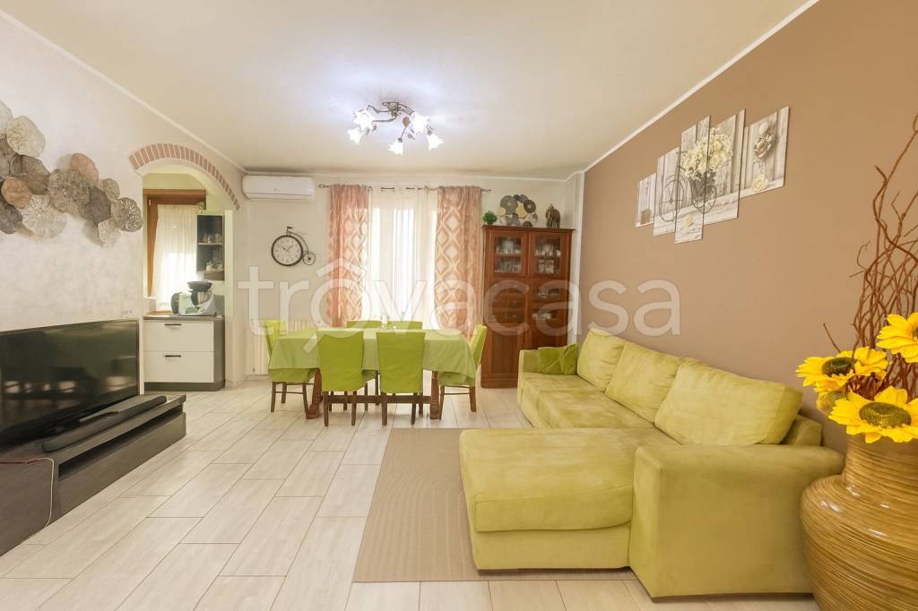 appartamento in vendita a Sommariva del Bosco