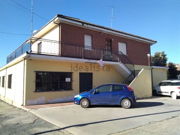 negozio in vendita a Sommariva del Bosco