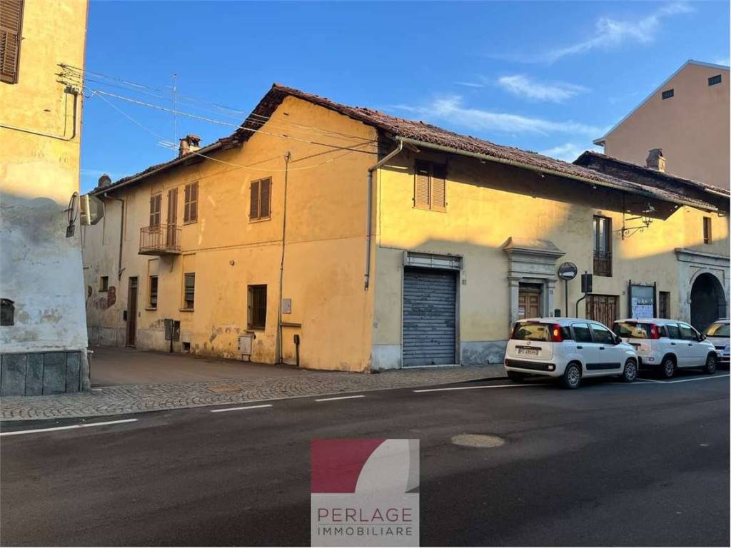 intera palazzina in vendita a Sommariva del Bosco