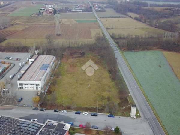 terreno edificabile in vendita a Sommariva del Bosco
