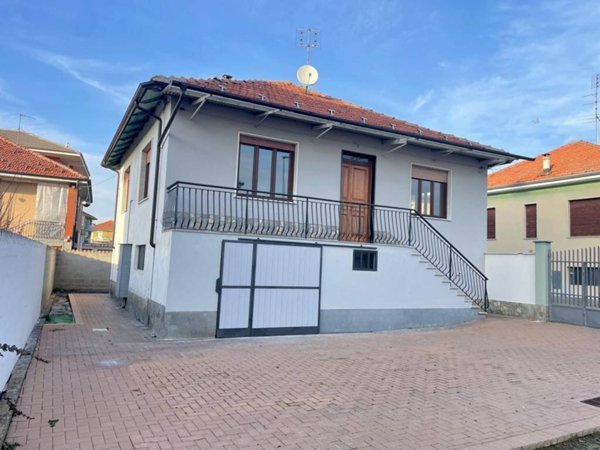 casa indipendente in vendita a Sommariva del Bosco