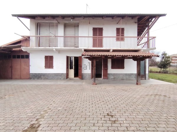 casa indipendente in vendita a Sommariva del Bosco