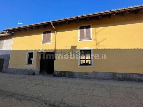 locale commerciale in vendita a Sommariva del Bosco