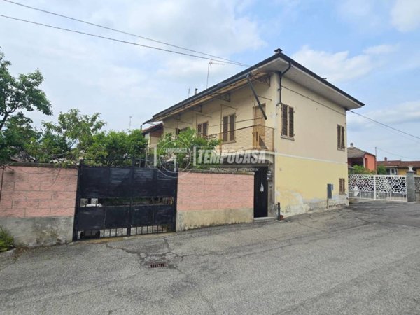 casa indipendente in vendita a Sommariva del Bosco