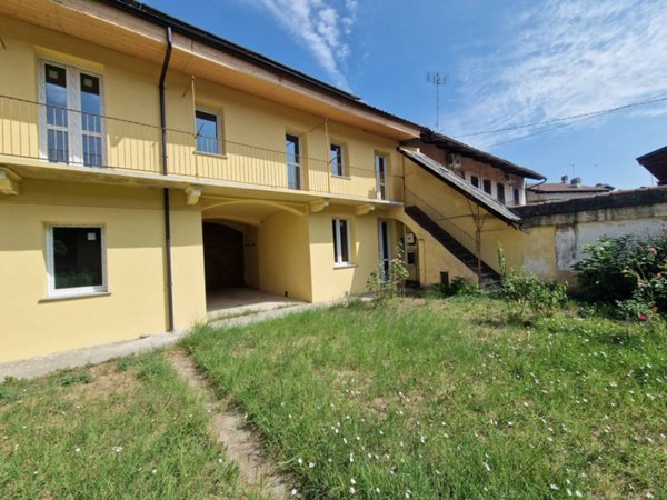 casa indipendente in vendita a Sommariva del Bosco