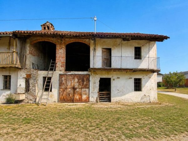 casale in vendita a Sommariva del Bosco in zona Maniga
