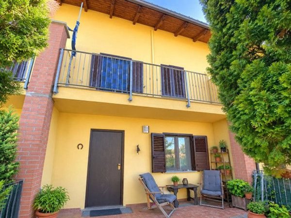 casa indipendente in vendita a Sommariva del Bosco in zona Gabrielassi