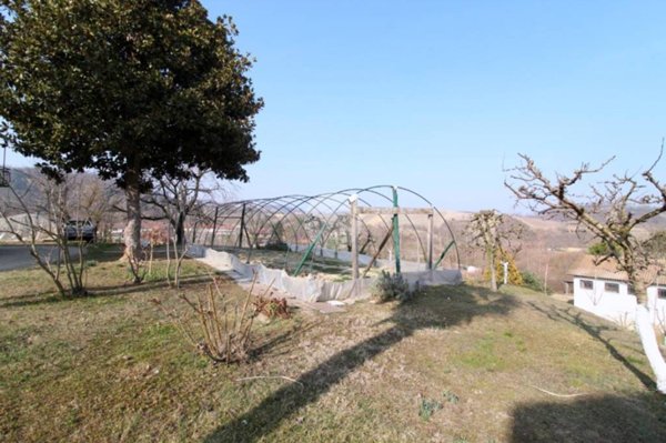casa indipendente in vendita a Sommariva Perno
