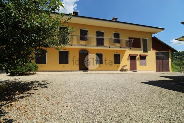 casa indipendente in vendita a Sommariva Perno