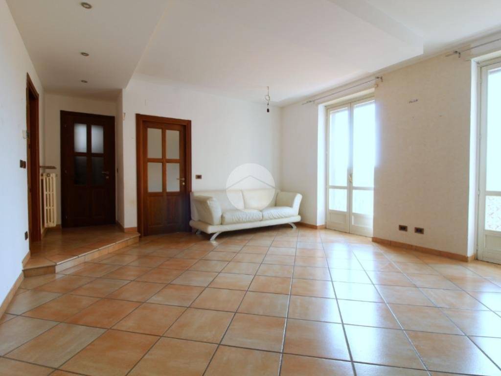 appartamento in vendita a Sommariva Perno in zona Villa