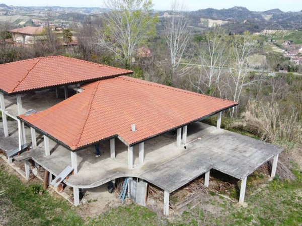 intera palazzina in vendita a Sommariva Perno