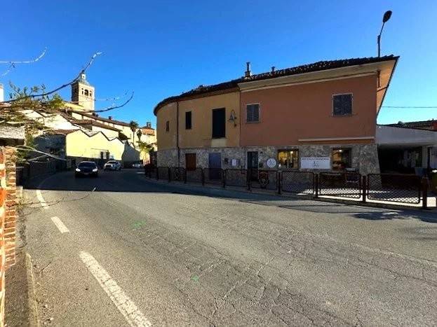 appartamento in vendita a Sommariva Perno in zona Villa