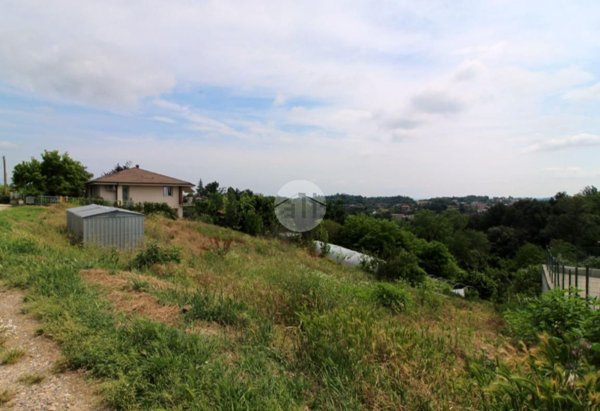 casa indipendente in vendita a Sommariva Perno in zona Villa