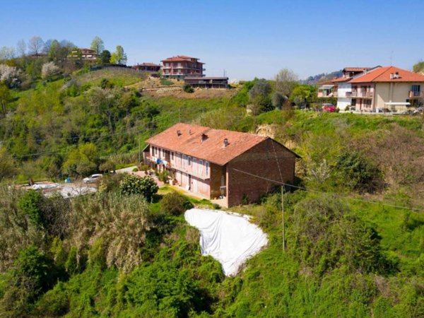 casa indipendente in vendita a Sommariva Perno