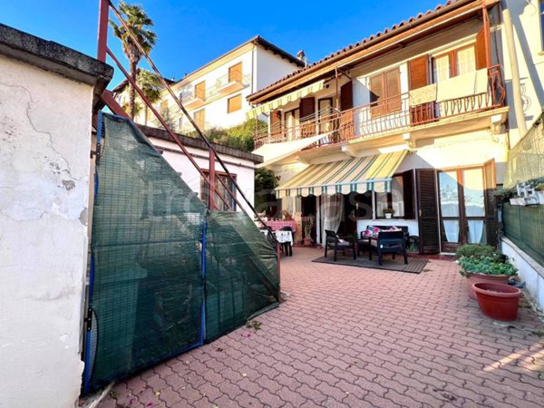 casa indipendente in vendita a Sommariva Perno in zona Villa
