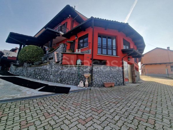 casa indipendente in vendita a Sommariva Perno