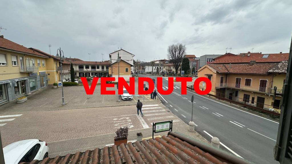 appartamento in vendita a Sommariva Perno in zona Villa