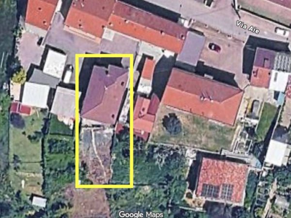 casa indipendente in vendita a Sommariva Perno in zona Villa