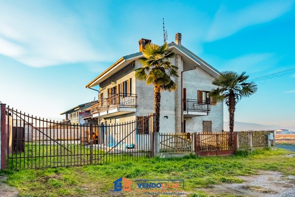 casa indipendente in vendita a Tarantasca in zona Santa Cristina