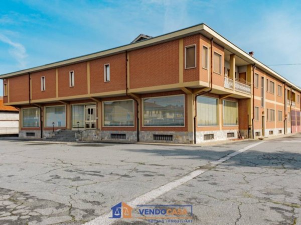 locale commerciale in vendita a Tarantasca