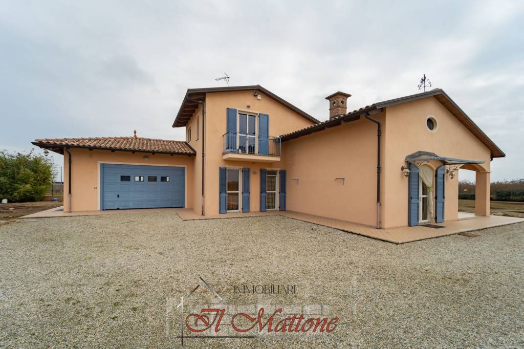 casa indipendente in vendita a Tarantasca