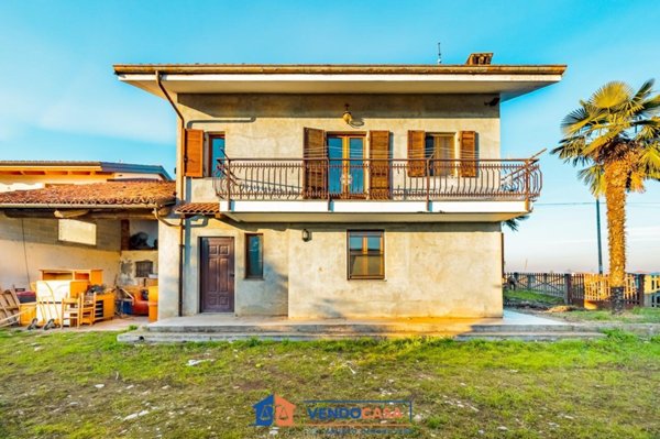 casa indipendente in vendita a Tarantasca in zona Santa Cristina