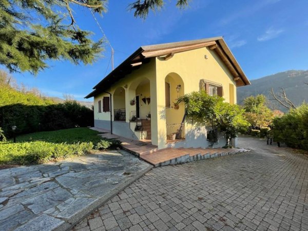 casa indipendente in vendita a Torre Bormida