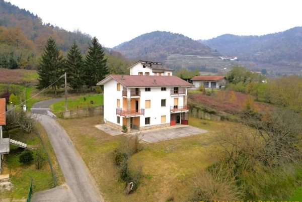 casa indipendente in vendita a Torre Bormida